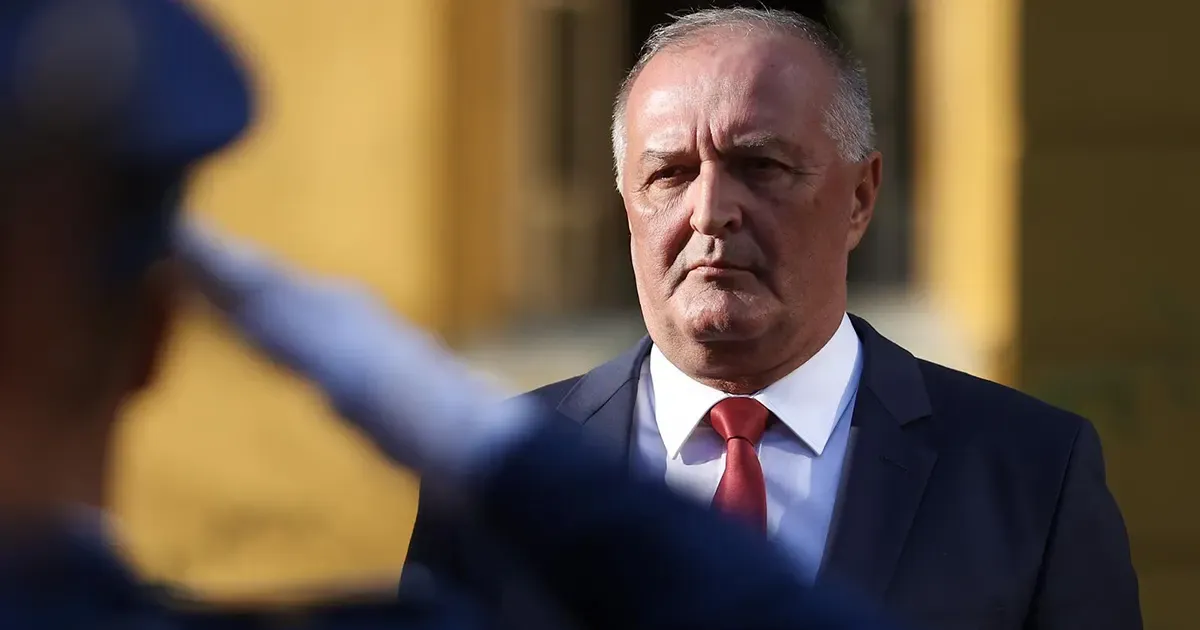 Helez: Vojska je spremna, ali niko nije poslao zahtjev
