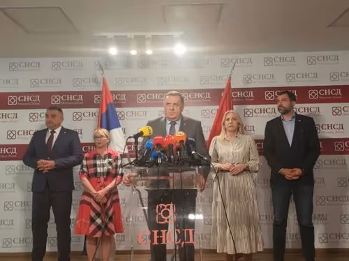Dodik nije htio otkriti imena kandidata za izbore, govorio i o opoziciji: Narodna krilatica kaže "dabogda se sam sa sobom zabavio..."