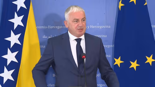 Borenović o spornim zakonima, diplomama, granicama i OHR-u: Institucije moraju početi raditi svoj posao
