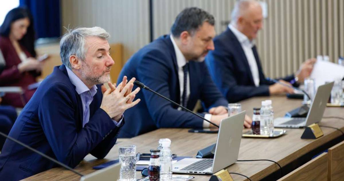 Forto objasnio zašto građani BiH čekaju u kolonama na granici