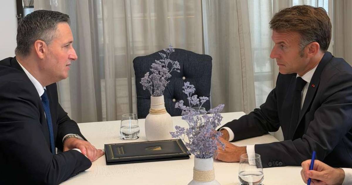 Bećirović s Macronom: Visoki predstavnik mora zadržati puni mandat
