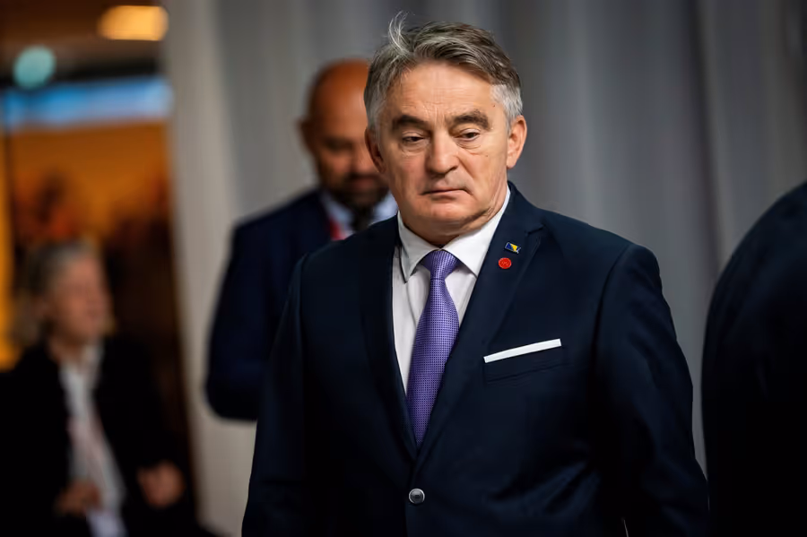 Komšić uputio saučešće povodom smrti generala Hasana Efendića: "Zauzima jedno od najvažnijih mjesta u historiji odbrane BiH"