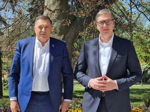 "Vreme" žestoko udarilo na Vučića i Dodika: "Posljednji krug, momci"