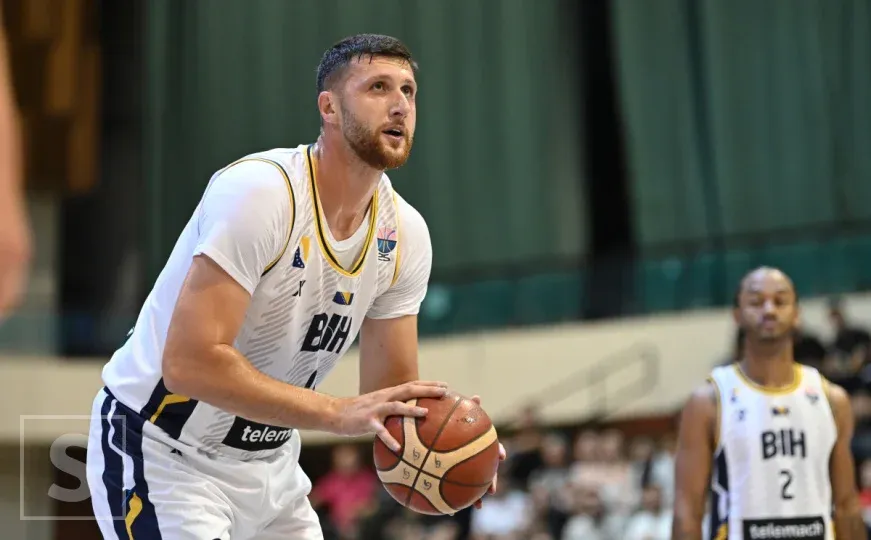 Oglasio se Jusuf Nurkić nakon ucjene Milorada Dodika: "Žao mi je što Lazo i Zoran nisu sa nama"