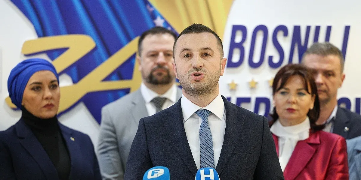 SBiH: Čudno je da ovakve poruke o građanskom ratu dolaze od Izetbegovića, dok Bećirović kao i obično šuti