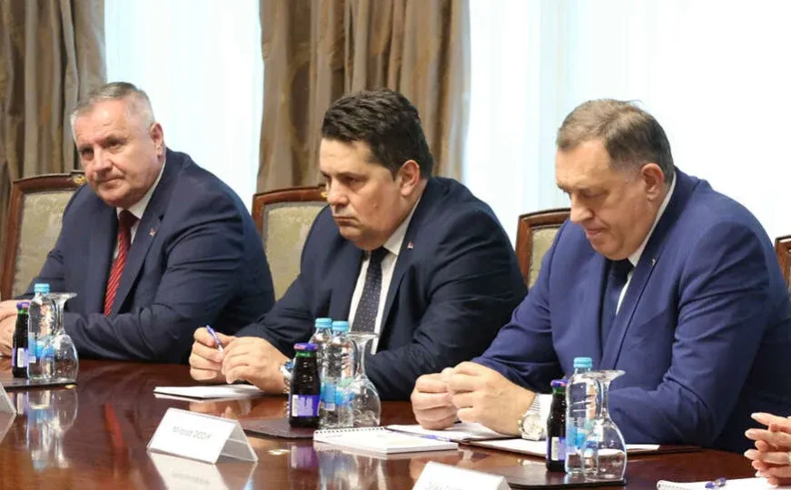 Tužilaštvo BiH formiralo predmet protiv Dodika, Stevandića i ostalih zbog veličanja zločinca Mladića