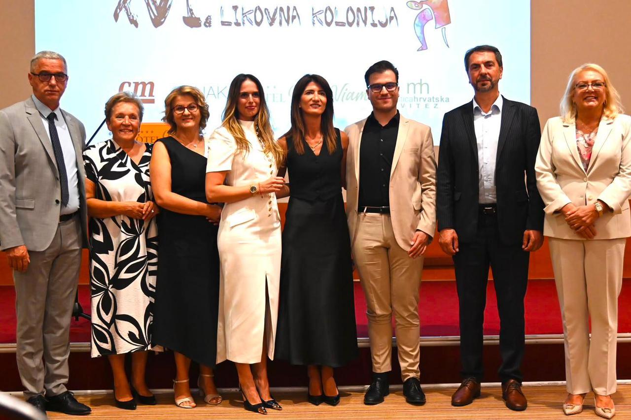 Filipović: Neka se umjetnost u Vitezu uvijek osjeća kao kod kuće.