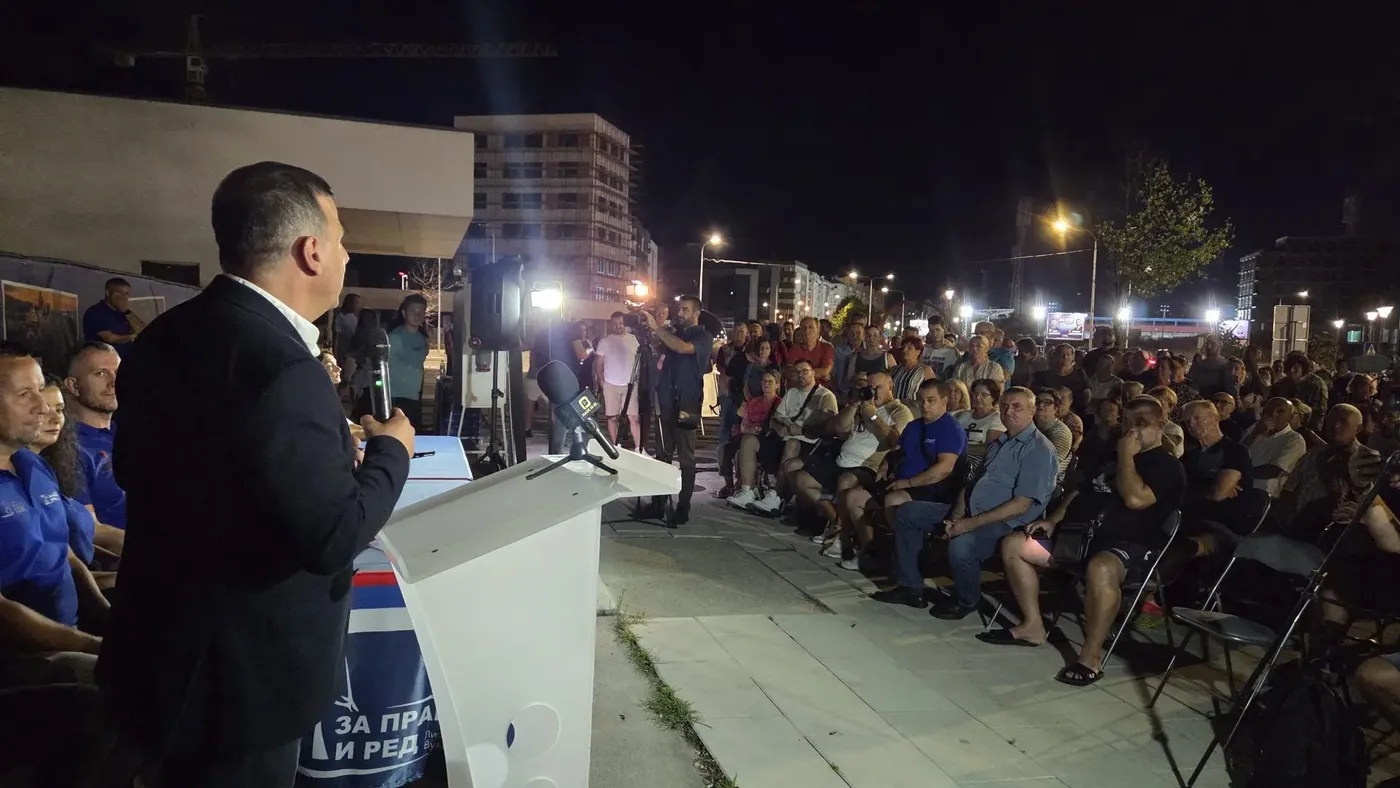 Vukanović pred okupljenim Banjalučanima: Mi smo istinski drugačiji od ostalih | 6yka