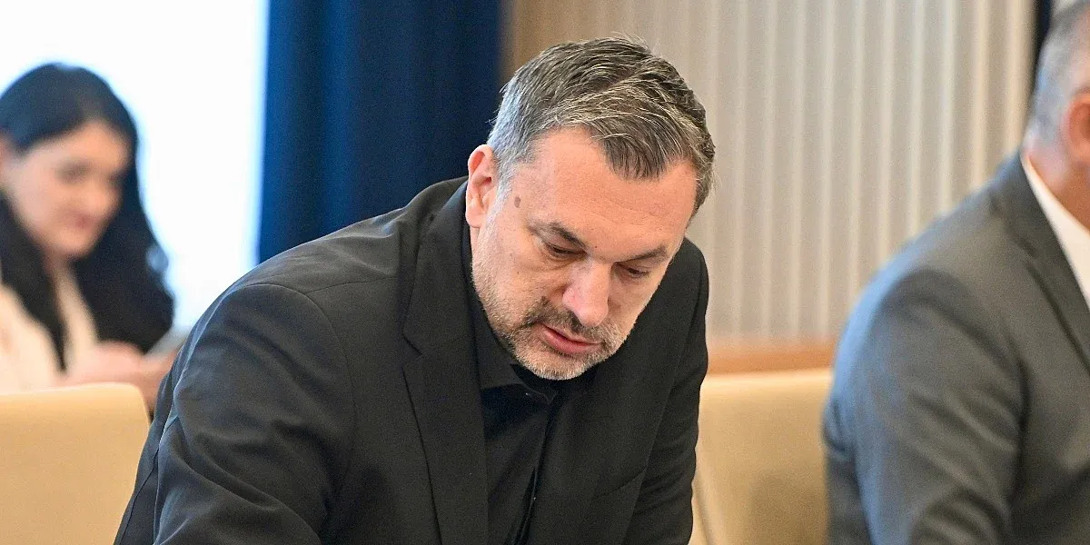 Konaković odgovorio Cvijanović: Niko iz Ambasade Srbije nam nije vratio ID karticu, samo se time vodimo