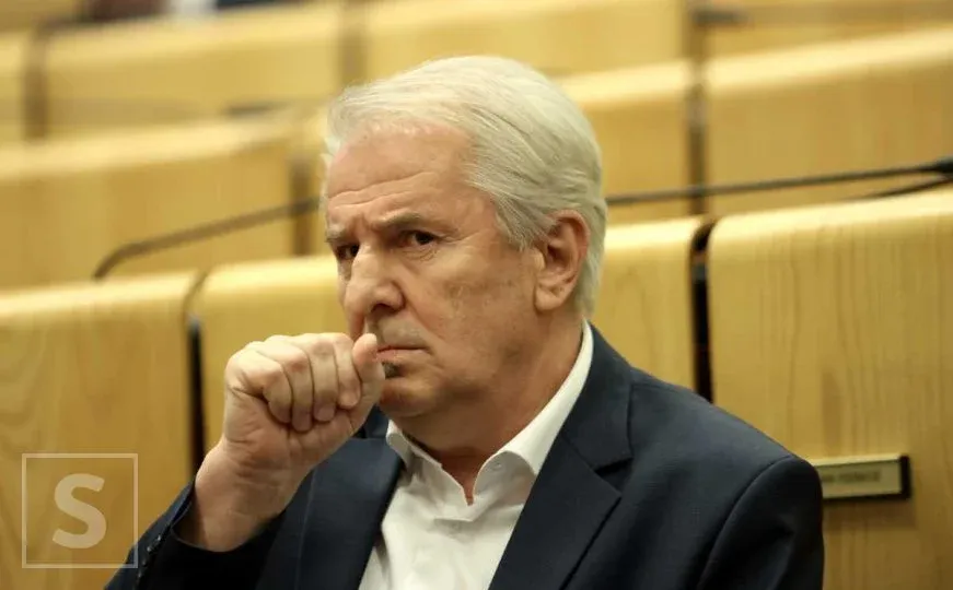 Refik Lendo o ukopu krvnika Mladića: "Ko veliča ratnog zločinca, slavi i genocid"