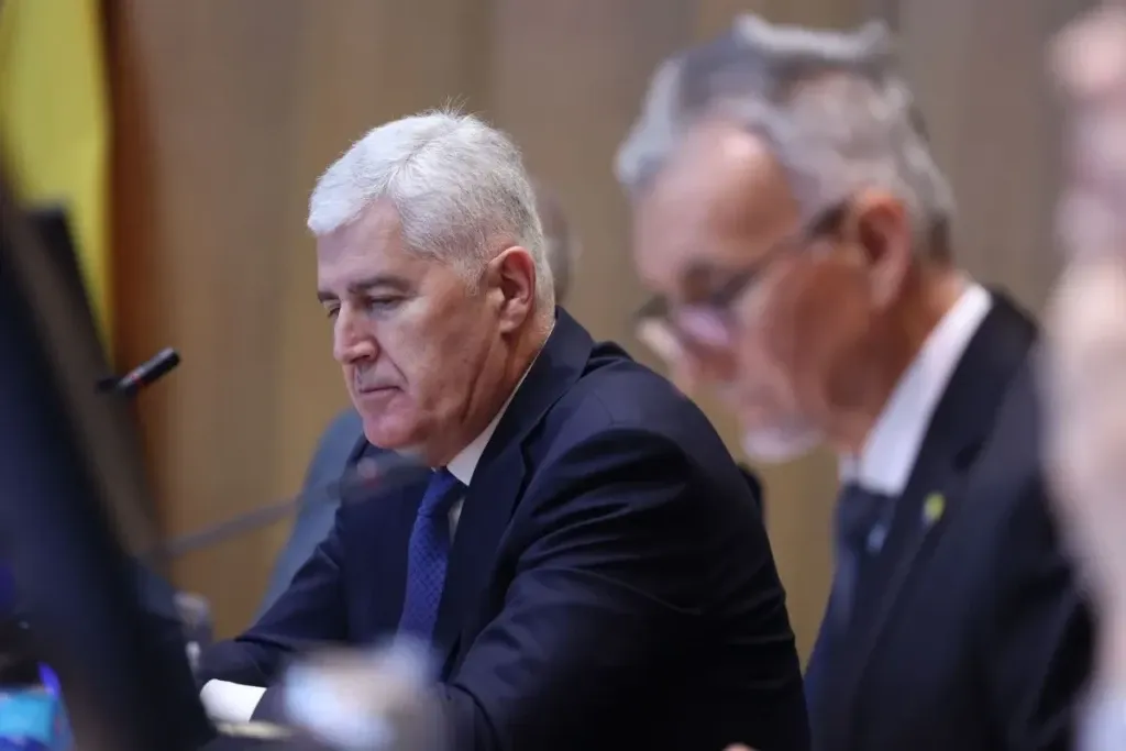 ČOVIĆ O VELIČANJU MLADIĆA: „Krivični zakon BiH vrlo je jasan“ – nema potrebe ništa dodavati | 6yka