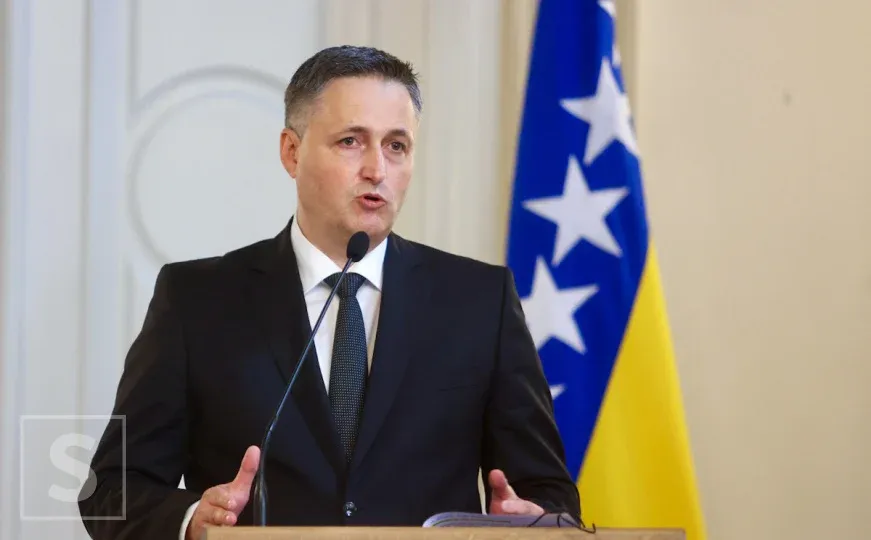 SDP optužio za napad, SDA uzvratila: "Provjerite svoju arhivu, Bećirovićeve riječi nije proizveo AI"