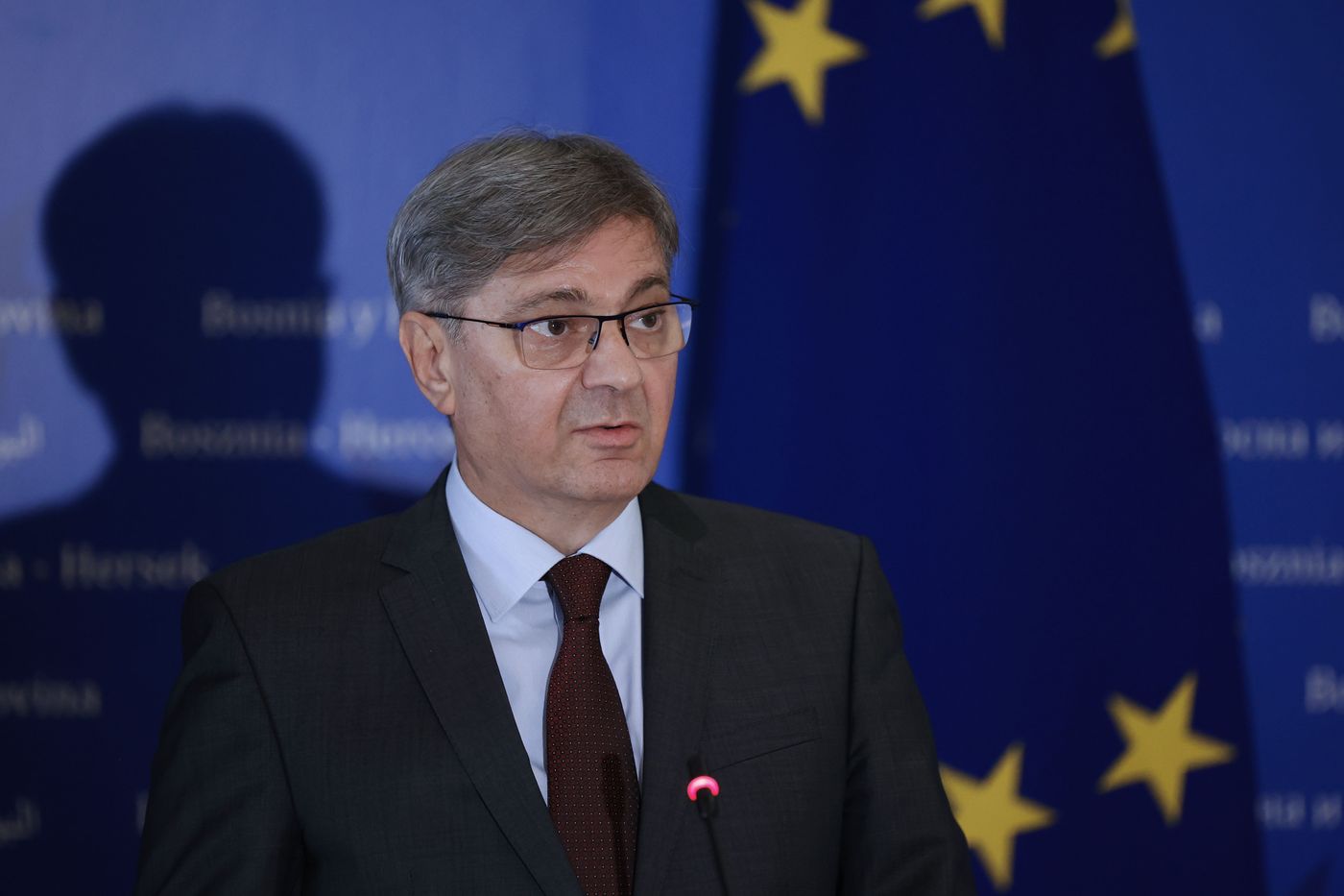 Zvizdić traži obustavu primjene i ocjenu ustavnosti odredbe KZ RS-a o simbolima Armije RBiH