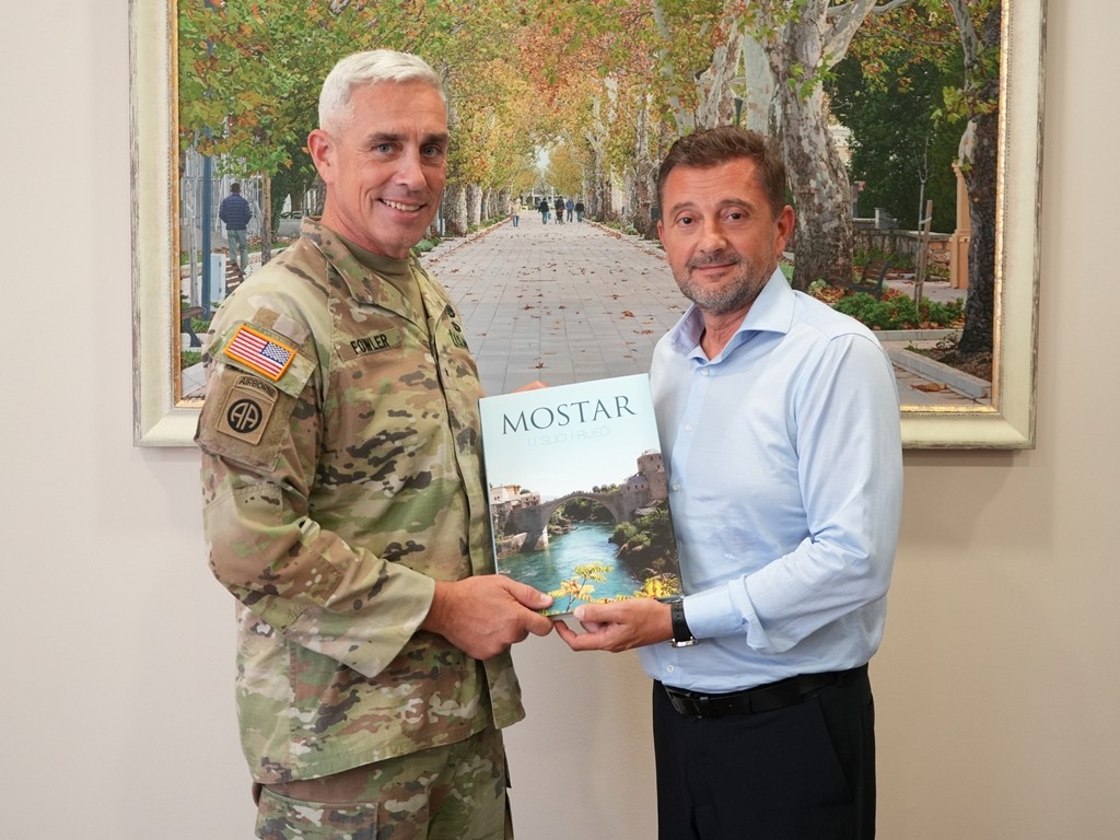 Gradonačelnik Kordić primio u posjet zapovjednika NATO stožera u Sarajevu