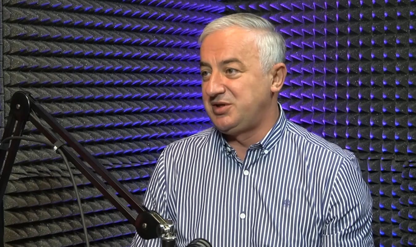 365 DANA BEZ ODGOVORA: Ko su maskirani napadači na Borenovića i zašto još nisu otkriveni? | 6yka