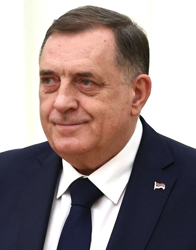 Poruka i harmonikom: Nema podjele BiH, jer Dodiku se neće suprotstaviti nejaka i korumpirana Trojka, nego neko mnogo sposobniji i jači