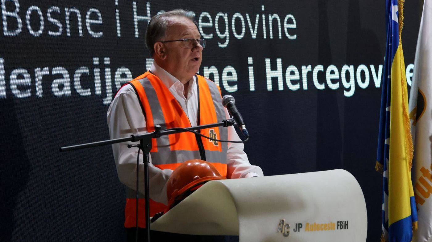 Premijer Nikšić na proboju tunela Kvanj: Naš cilj je funkcionalan Koridor Vc