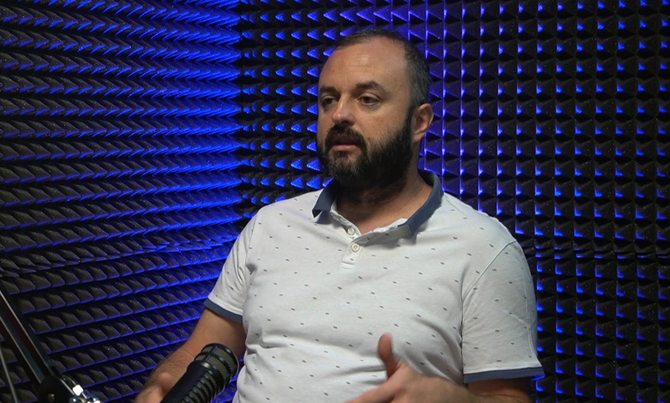 DODIK NA PLAKATU, STANIVUKOVIĆ PREMIJER, VUKANOVIĆ „HRABRO“: Šta zapravo krije predizborna kampanja? | 6yka