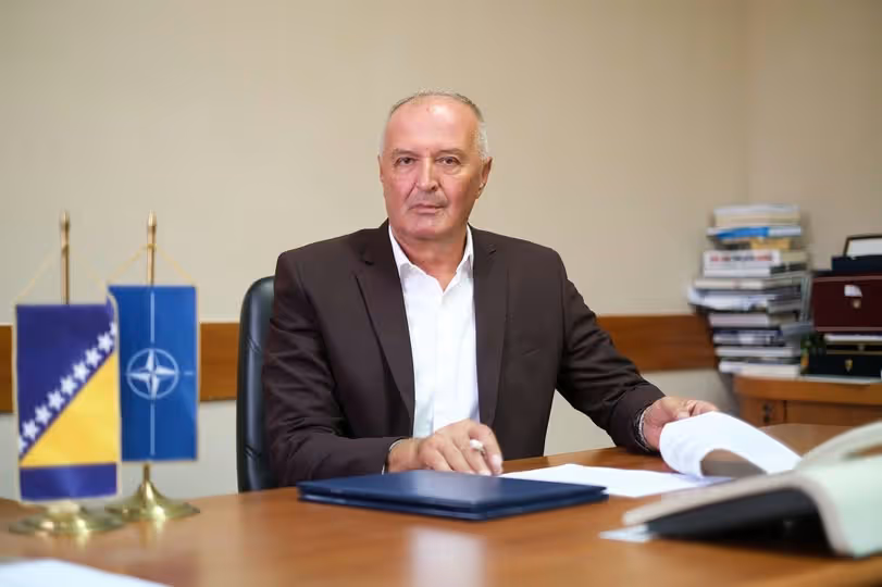 Helez poručio Dodiku: Kreni u otcjepljenje ako smiješ, imamo spreman Plan B, RS će nestati