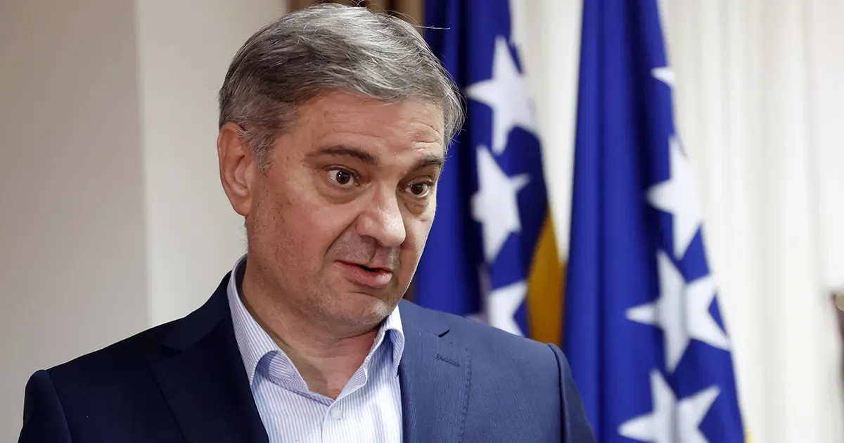 Zvizdić: Nije tačno da se otvaranjem pregovora zatvara OHR i odlaze strane sudije