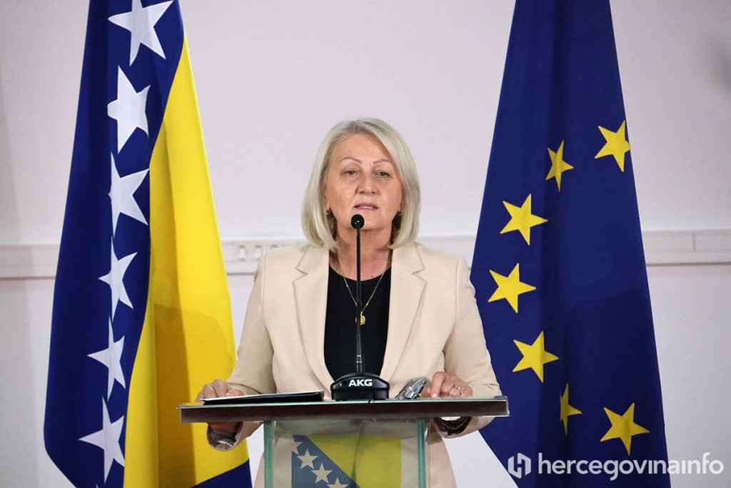 Savjetnik Borjane Krišto dobio 19.440 KM otpremnine pa ponovno imenovan istog mjeseca