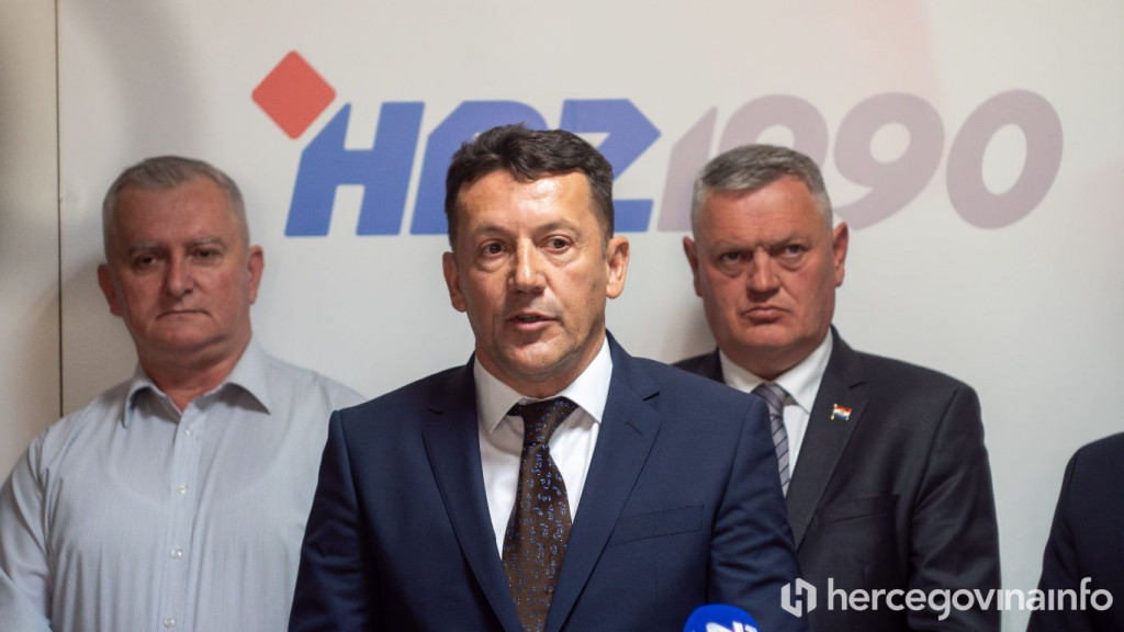 VIDEO SIP kaznio Zdenka Lučića s 4.500 KM i naredio mu da s Facebooka ukloni spornu objavu