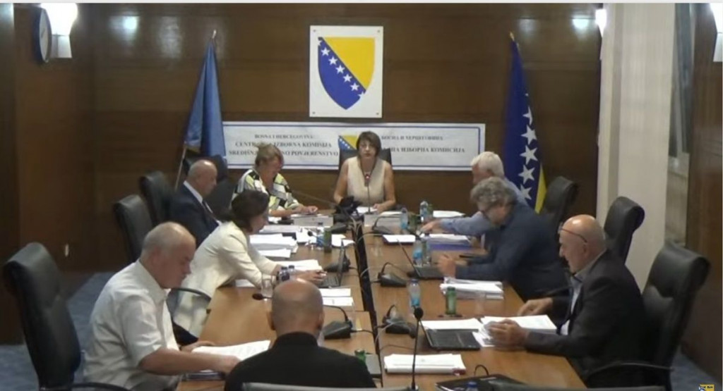 VIDEO Središnje izborno povjerenstvo odbilo tri prijave protiv Zdenka Lučića