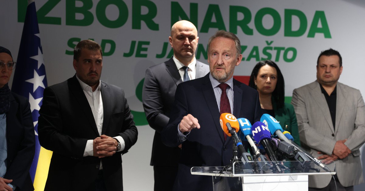 Izetbegović nakon sjednice SDA govorio o Dodiku