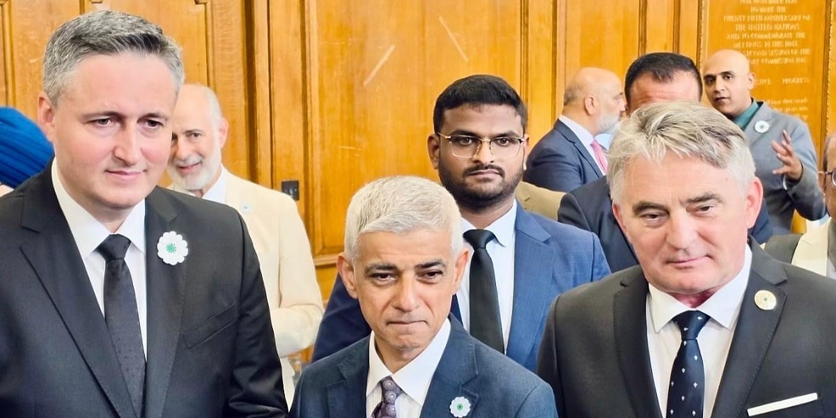 Bećirović i Komšić u Londonu: Istina o Srebrenici brani se obrazovanjem, a mir u BiH članstvom u NATO-u