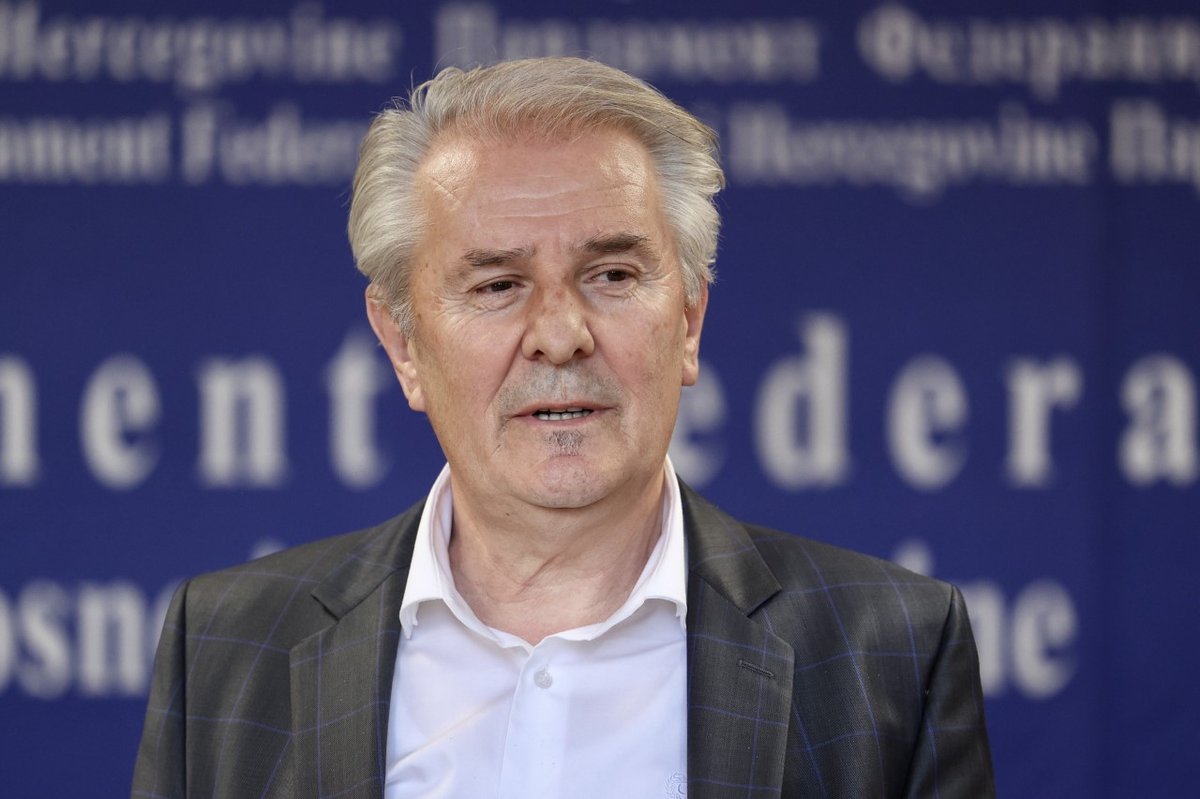 Refik Lendo tvrdi da će pitanje države imovine uskoro biti riješeno: Zakon je već u nekoj fazi dorade i završetka