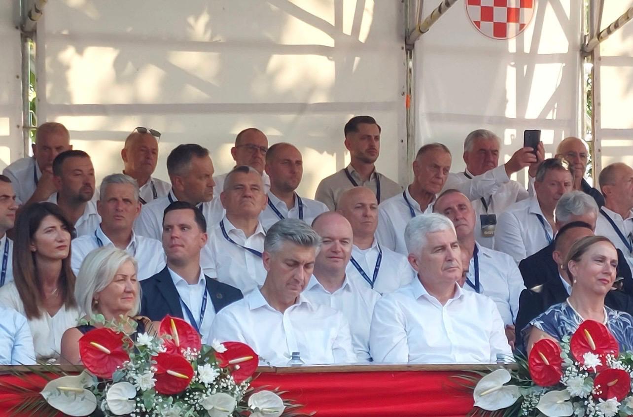 Stranačka kampanja pod krinkom državnog posla: Što Čović i Filipović rade po uredima hrvatskih gradonačelnika?