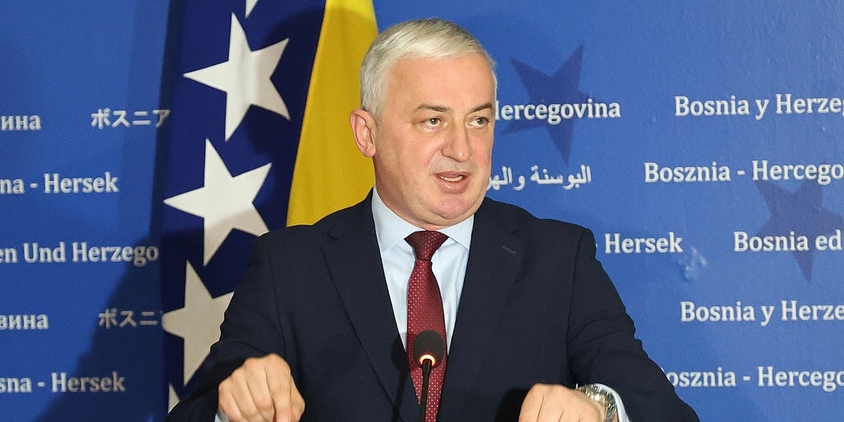 I Borenović podržao Cvijanović: Žele vratiti strane sudije u Komisiju za nacionalne spomenike