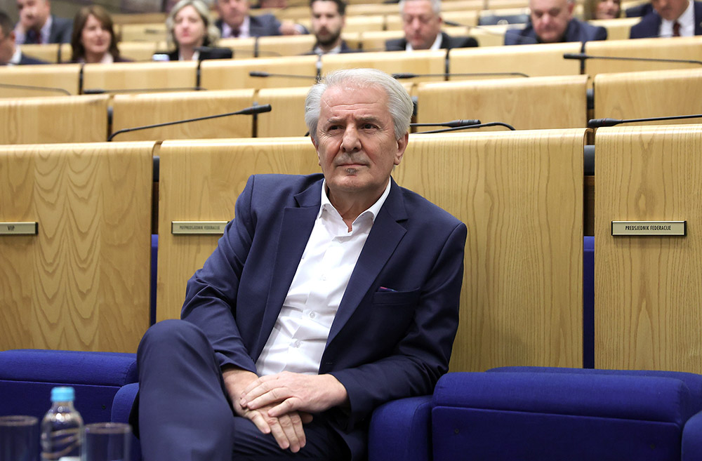 Lendo o 1,6 milijuna KM iz tekuće rezerve: “Novac se dijeli po stranačkom ključu”