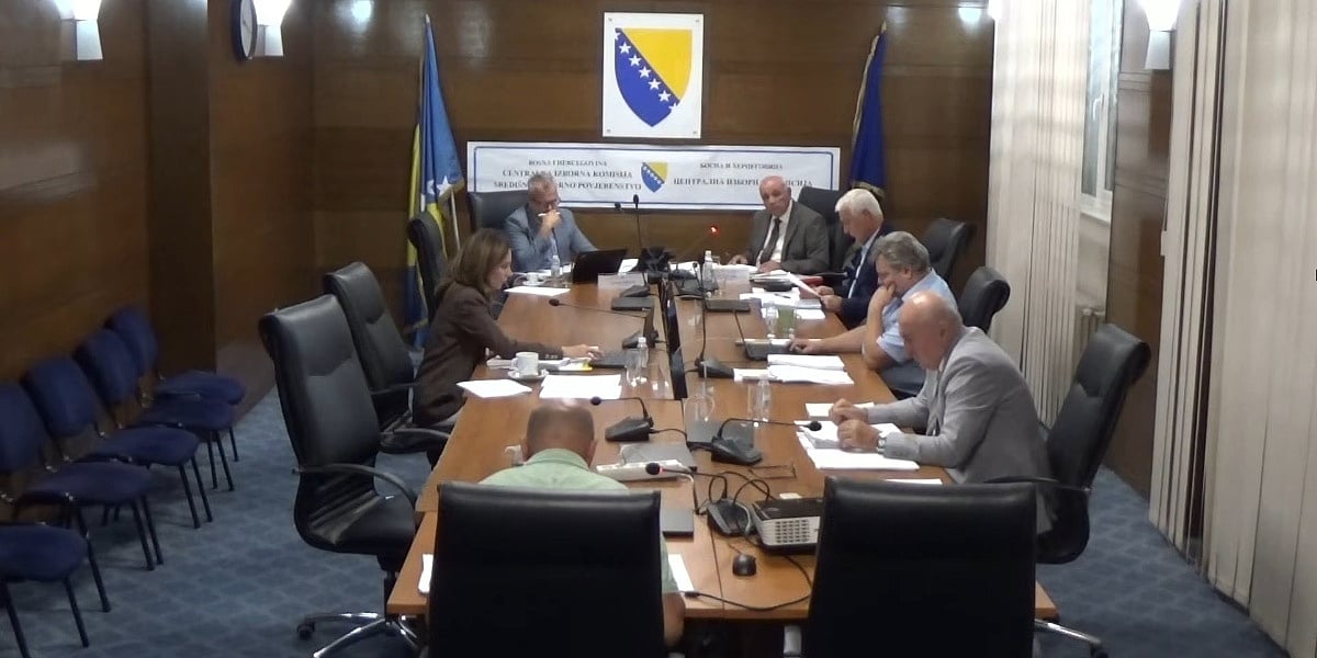 CIK podijelio kazne u iznosu od 56.000 KM: Najgore prošli PSS i Draško Stanivuković