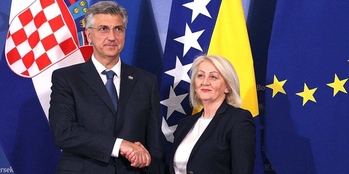 Obraćanje Borjane Krišto i Andreja Plenkovića i potpisivanje Ugovora o graničnim prijelazima