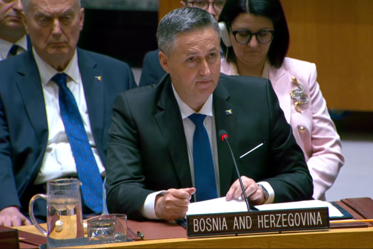 Bećirović: “Srbija i Hrvatska nemaju se pravo miješati u unutarnja pitanja države Bosne i Hercegovine”