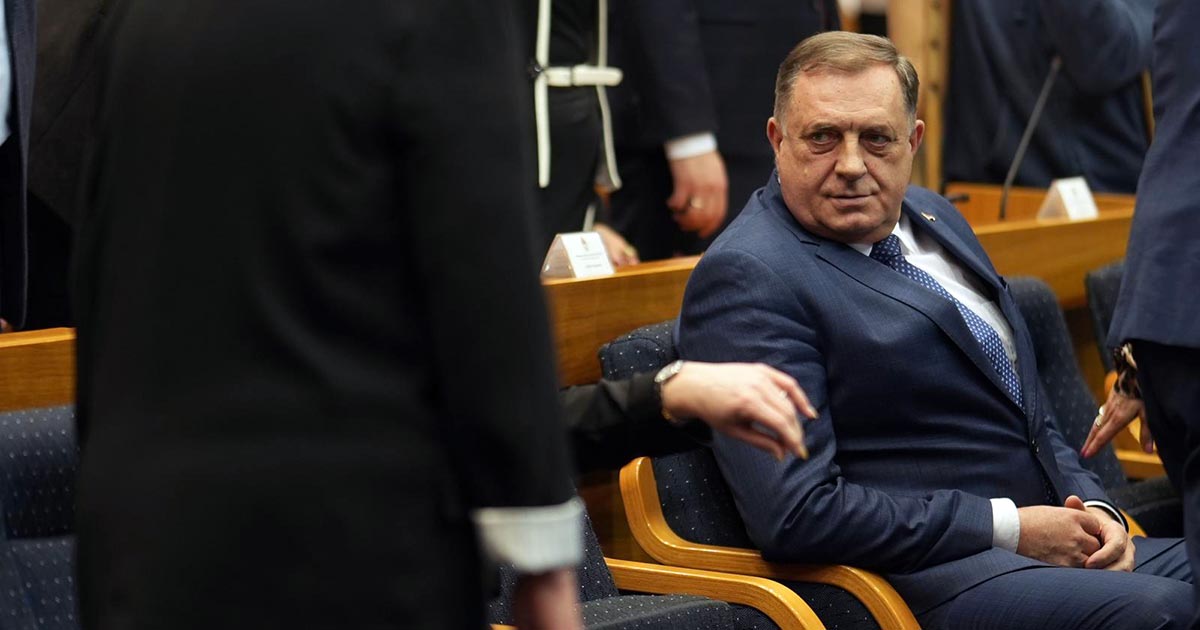 Dodik se uključio u svađu SNSD-ovaca, zanimljivo na čiju stranu je stao