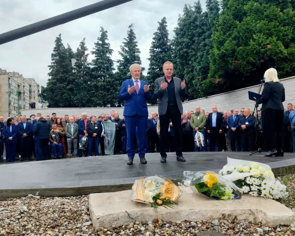 Lendo poručio iz Goražda: Zlatni ljiljani su simbol hrabrosti i odlučnosti u odbrani domovine